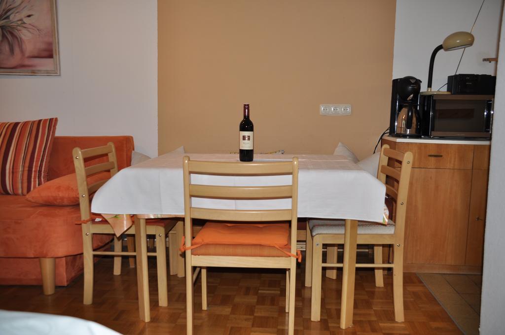 Ferienwohnung Jenny Шрунс Екстер'єр фото